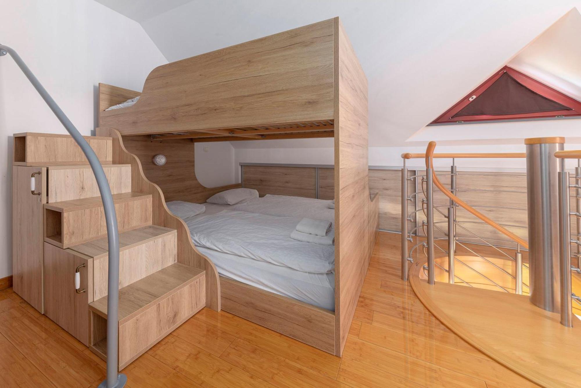 Timber Apartment ボーヒニ エクステリア 写真